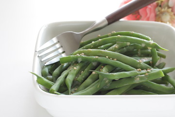 Boiled green bean sesame salad for healthy food