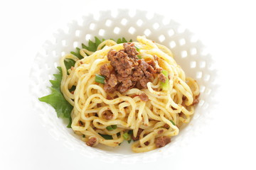 Taiwanese spicy beef and ramen noodles