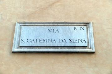 nomi delle strade e piazze di roma,italia