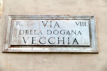 Obraz premium nomi delle vie e piazze di roma,italia