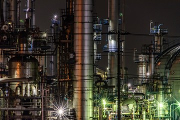 Naklejka premium oil refinery at night