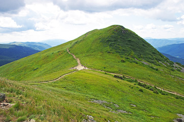 Fototapeta premium Wędrówki po górach Karpaty