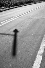 道路沿いの道しるべ