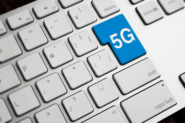 キーボードに「5G」のボタン