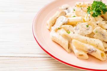 penne pasta carbonara cream sauce with mushroom