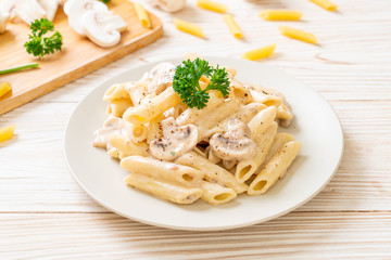 penne pasta carbonara cream sauce with mushroom