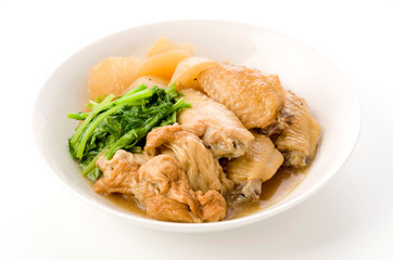 手羽中と大根の煮物