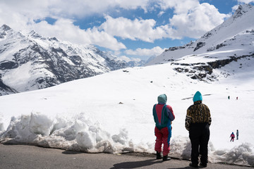 Stunning view of Rohtang Pass in Indian Himalayas at 4000 meter above sea - obrazy, fototapety, plakaty