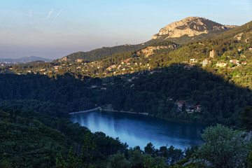 Fototapeta na wymiar the Revest lake in the Provence-Alpes-Côte d'Azur region