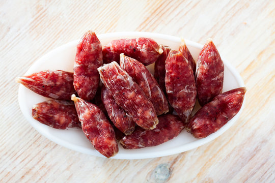 Dry-cured Secallona sausages