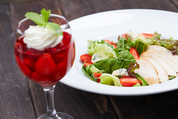 salad with chicken
