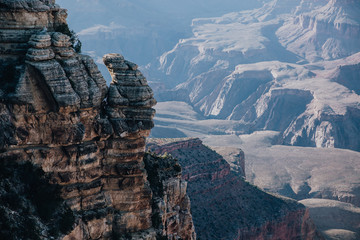 Les formations rocheuse et l'érosion dans le Parc National Grand Canyon en Amérique