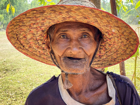 Portrait Asiatischer Senior