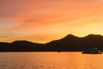 Fototapeta premium sunset on sea
