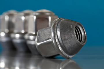 Set of nuts for alloy wheel rims