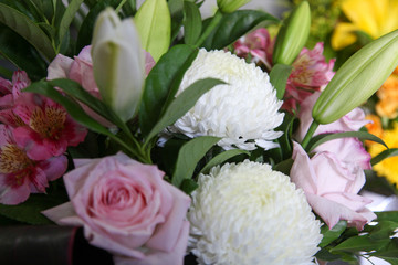 flower arrangement, bouquet of flowers