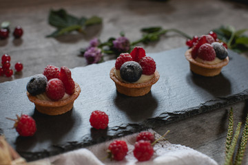 cake with fresh berries