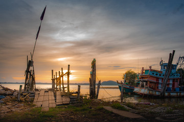 sunset, sky, crane, sun, industry, sea, water,