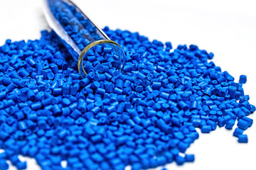 Polymeric dye. Colorant for plastics. Pigment in the granules.