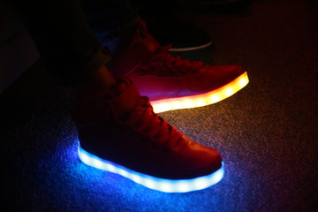 shoes with led