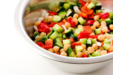 ひよこ豆のカラフルサラダ