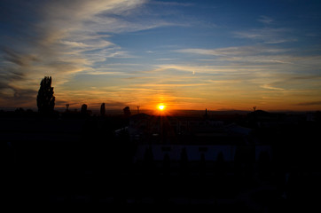 Fototapeta premium sunset in city