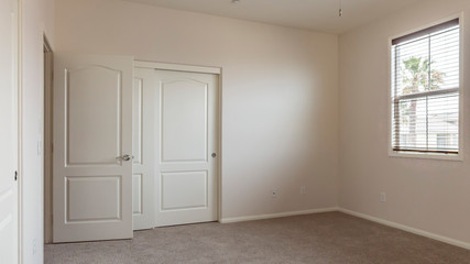 Panorama Bedroom with no furniture clean inside