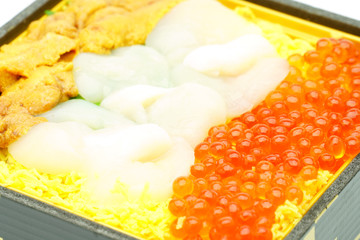 海鮮三色丼