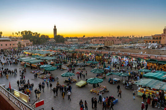 Main market square in Marrakech, Maroko
