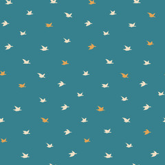 Little swallow Birds Summer Print. Seamless Pattern with Simple Birds Silhouettes for fabrics textile print design, wallpapers, backdrops. Elegant flying crabe birds wings on green background