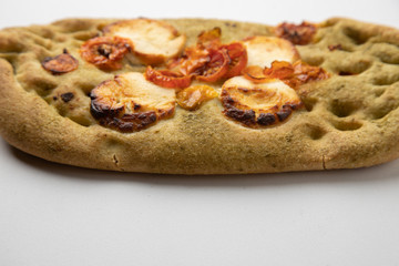 Toast with tomato pesto and goat cheese