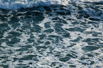 Ocean waves with foam