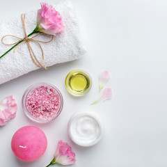 Obraz na płótnie Canvas Set of aromatic botanical cosmetic products on white