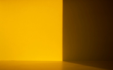 Light and shade inside the building, bright yellow