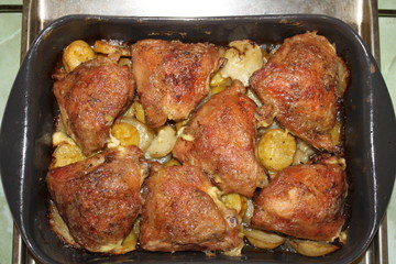 Roast meat in the oven