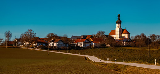 Naklejka premium Beautiful winter view with a church near Haid, Bavaria, Germany
