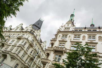 Fototapeta premium The architecture of the old city of Prague. Ancient buildings, cozy streets.