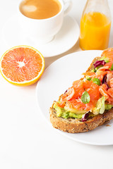 sandwich with smoked salmon