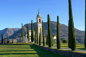 Kirche Sant'Abbondio, Gentilino bei Lugano, Tessin, Schweiz