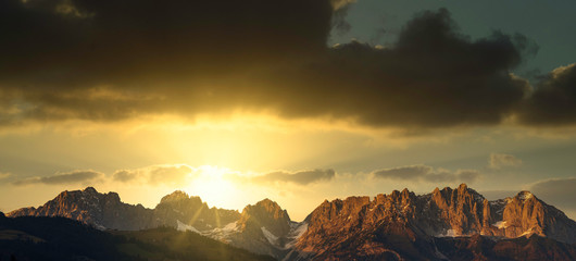 Wilder Kaiser Panorama bei Sonnenuntergang