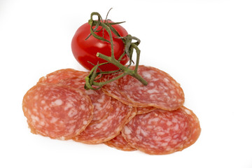 In Scheiben geschnittene Bergsalami