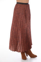 woman skirt shoot in studio