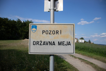 Slovenian state border crossing sign.