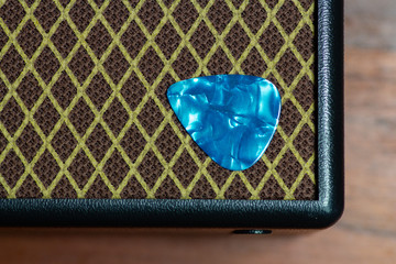 blue pick on Travel Speaker