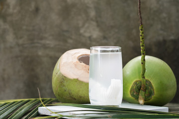 Coconut juice,Drink coconut water - obrazy, fototapety, plakaty