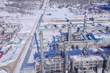 Fototapeta premium top view of the oil refinery