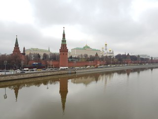 Fototapeta na wymiar Red towers and walls of the Moscow Kremlin