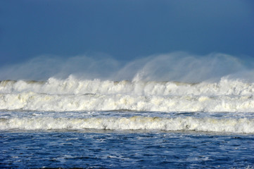 The incoming waves in the shore of the East Sea.