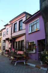 Fototapeta na wymiar colorful houses in mudanya