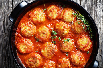Fried Fish Balls in spicy Tomato Sauce